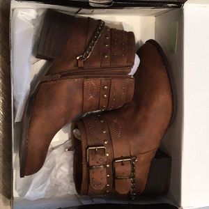 Torrid Brown Studded Straps Chain Ankle Boots 9W